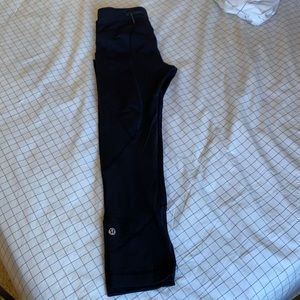 Classic 3/4 length lulu lemon leggings